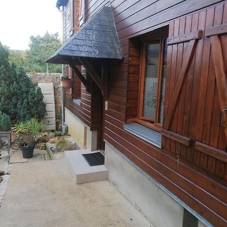 Le Petit Chalet -Appartement Proche De La Vieille Ville , Du Centre Ville Et Du Tram- Petit Dejeuner Offert Le Mans Kültér fotó